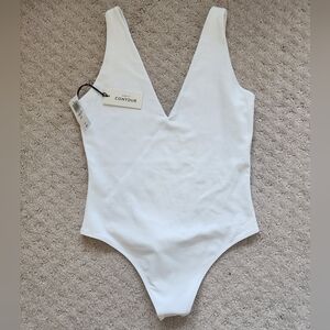 NWT Aritzia Babton Contour bodysuit